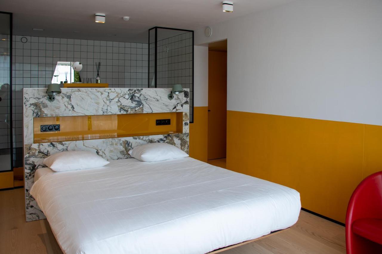 De 6 Linden Boutique Hotel 슬루이스 외부 사진