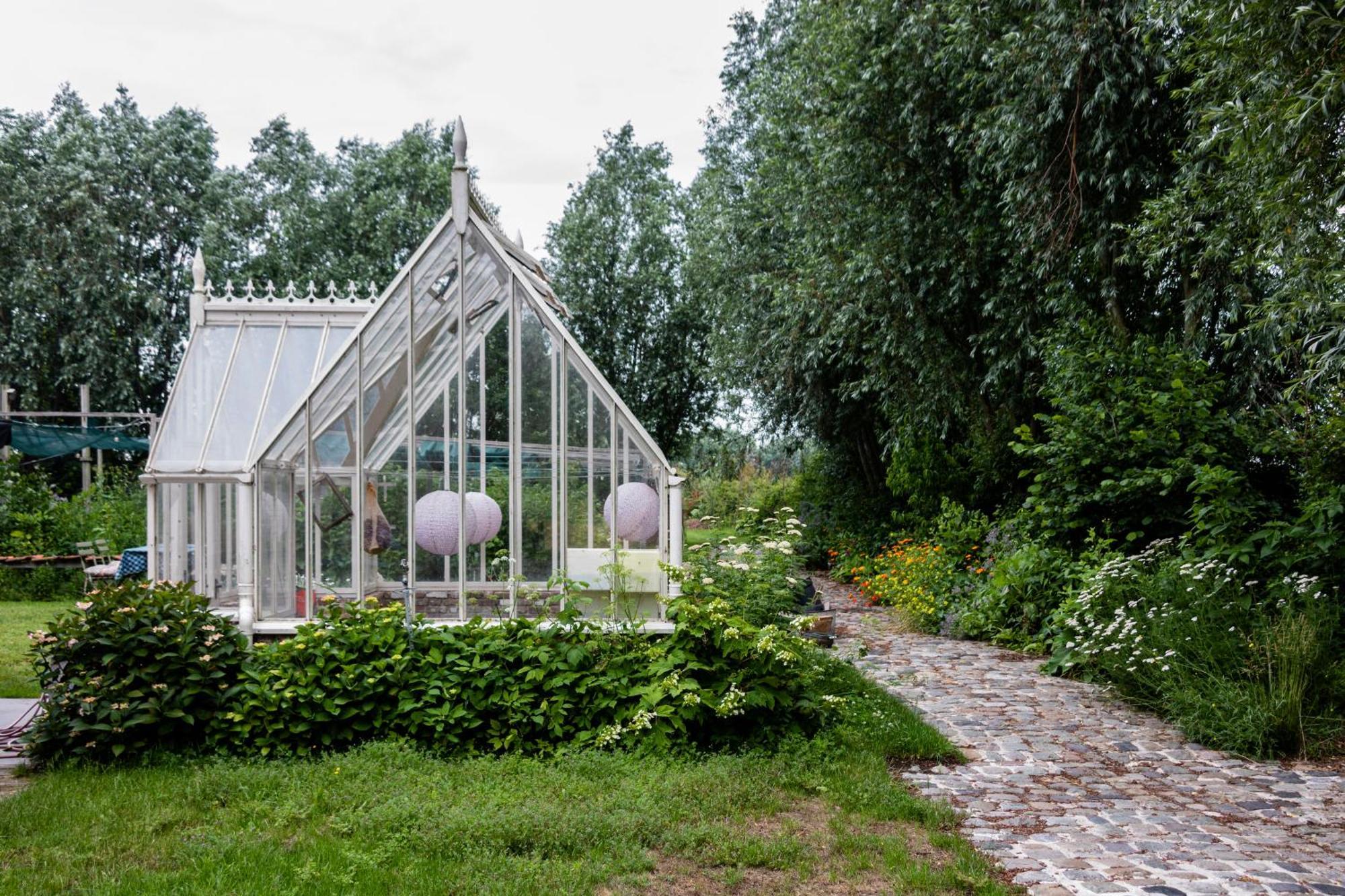 De 6 Linden Boutique Hotel 슬루이스 외부 사진