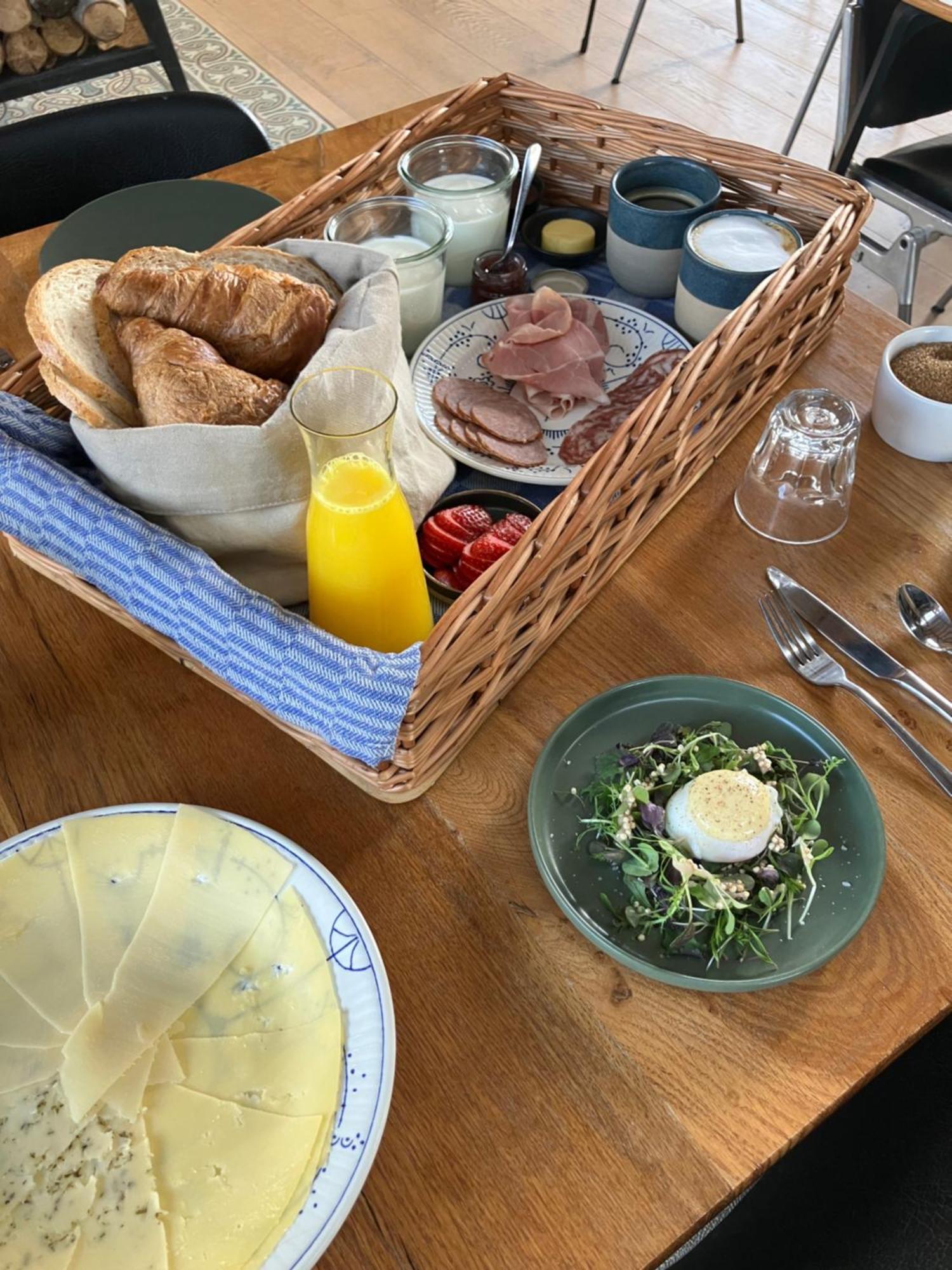De 6 Linden Boutique Hotel 슬루이스 외부 사진